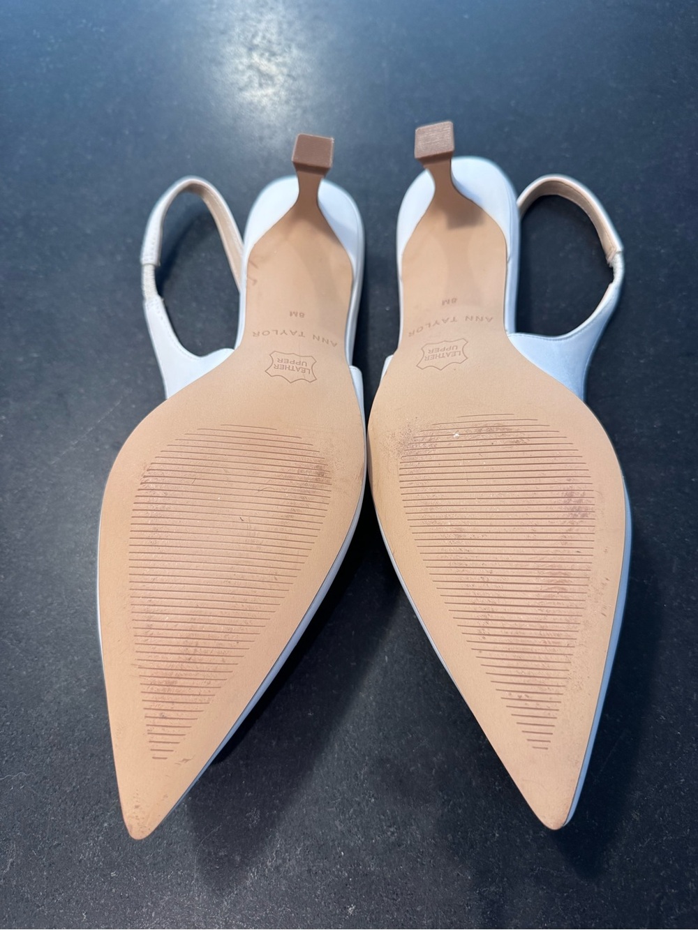 Ann Taylor White Pointed Slingback Heels with Gold Floral Accent * NWOT - Picture 3 of 4